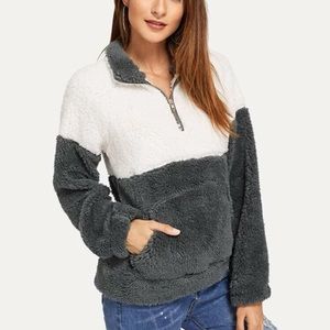 New Drop shoulder color block teddy sweatshirt